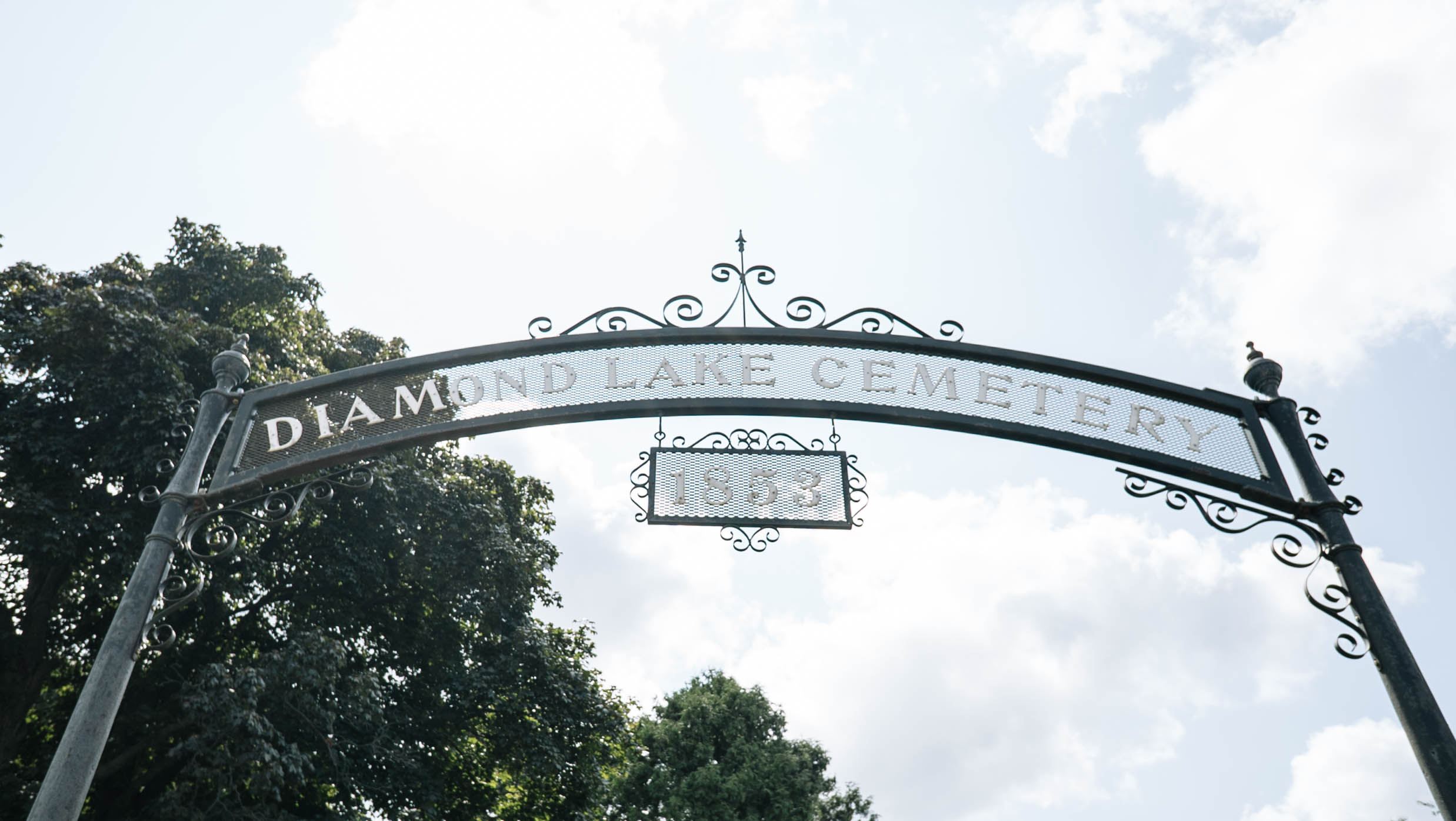 DL Cem Sign
